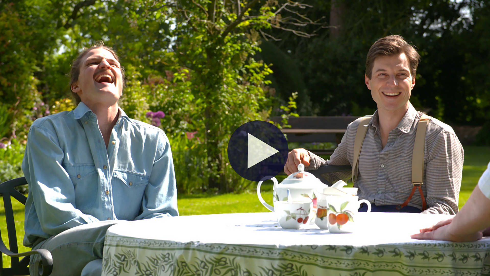 Watch Garden Rescue with Charlie Dimmock and the Rich Brothers